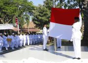 Peringati HUT Kemerdekaan RI ke-79, Pemkab Pamekasan Gelar Upacara Pengibaran Bendera Merah Putih