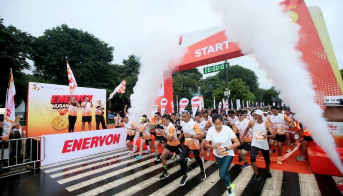 Perayaan dan Aksi Nyata, 3.000 Enervon Family Immunity Kit Disalurkan ke Tujuh Daerah di Indonesia