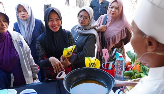 Holding Perkebunan Nusantara Perluas Akses Minyak Goreng Terjangkau, 600 Kemasan Ludes dalam Sejam di Bazar PT INL
