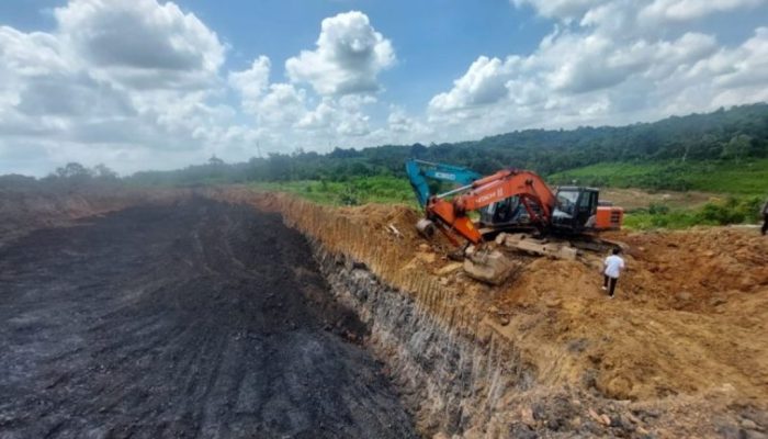 Pasir Timah Ilegal Bangka Tengah Diduga Masuk Jalur Resmi, PT Timah dan PT Mitra Stania Prima Disebut dalam Dakwaan